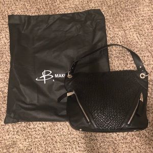 B Makowsky black leather purse